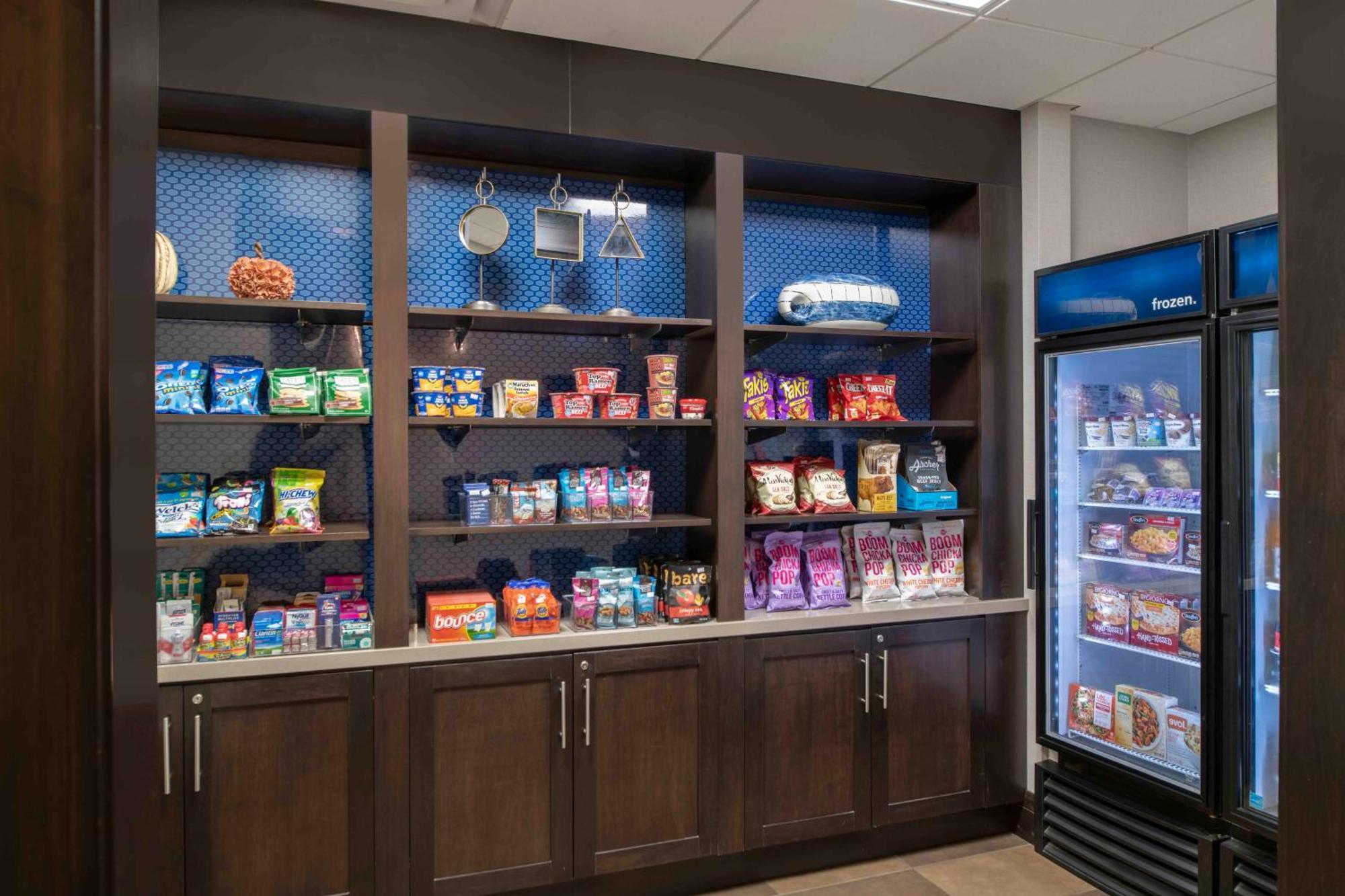 Hampton Inn Lewiston-Auburn מראה חיצוני תמונה